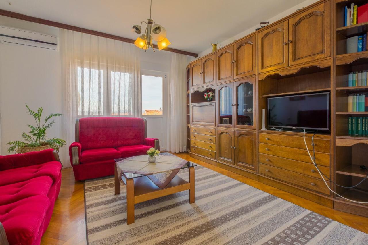 Apartman Nada Dramalj Exterior foto